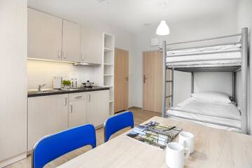 Двухместный номер с 1 кроватью и собственной ванной комнатой в  Apart Hostel